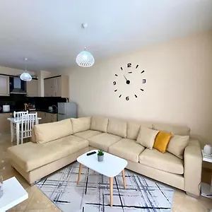 Chlo 2 Apartamento Tirana