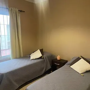 Hermoso Departamento Centrico Con Estacionamiento Apartamento